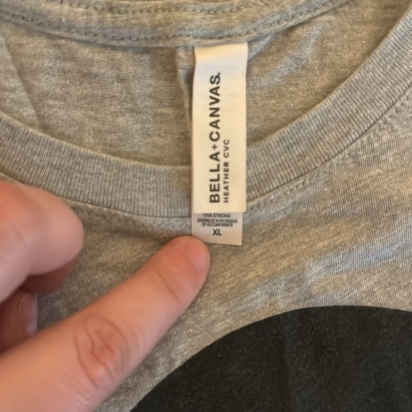 Workout Top - Picture 2 of 2